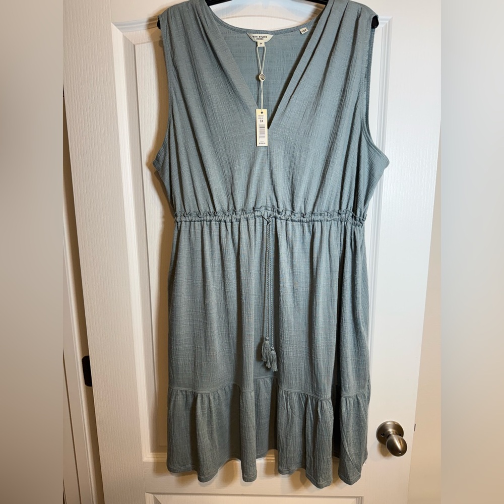 Max Studio Green Sleeveless V-Neck Sundress